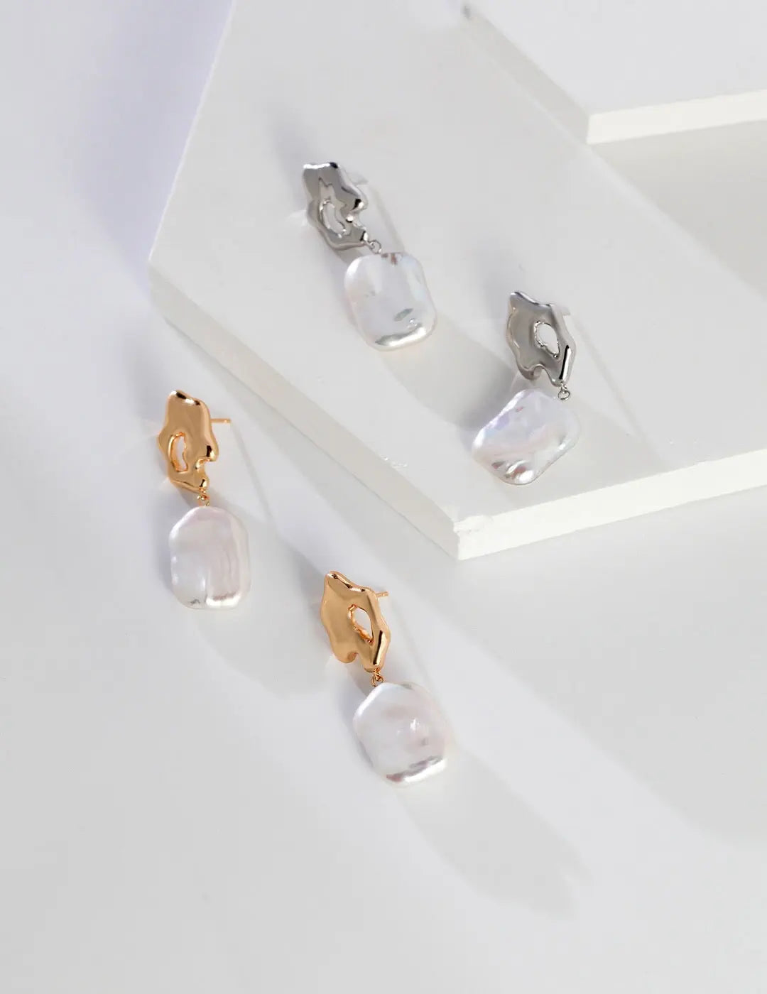 Simplicity Rectangle Baroque Pearl Earrings - Memoriex