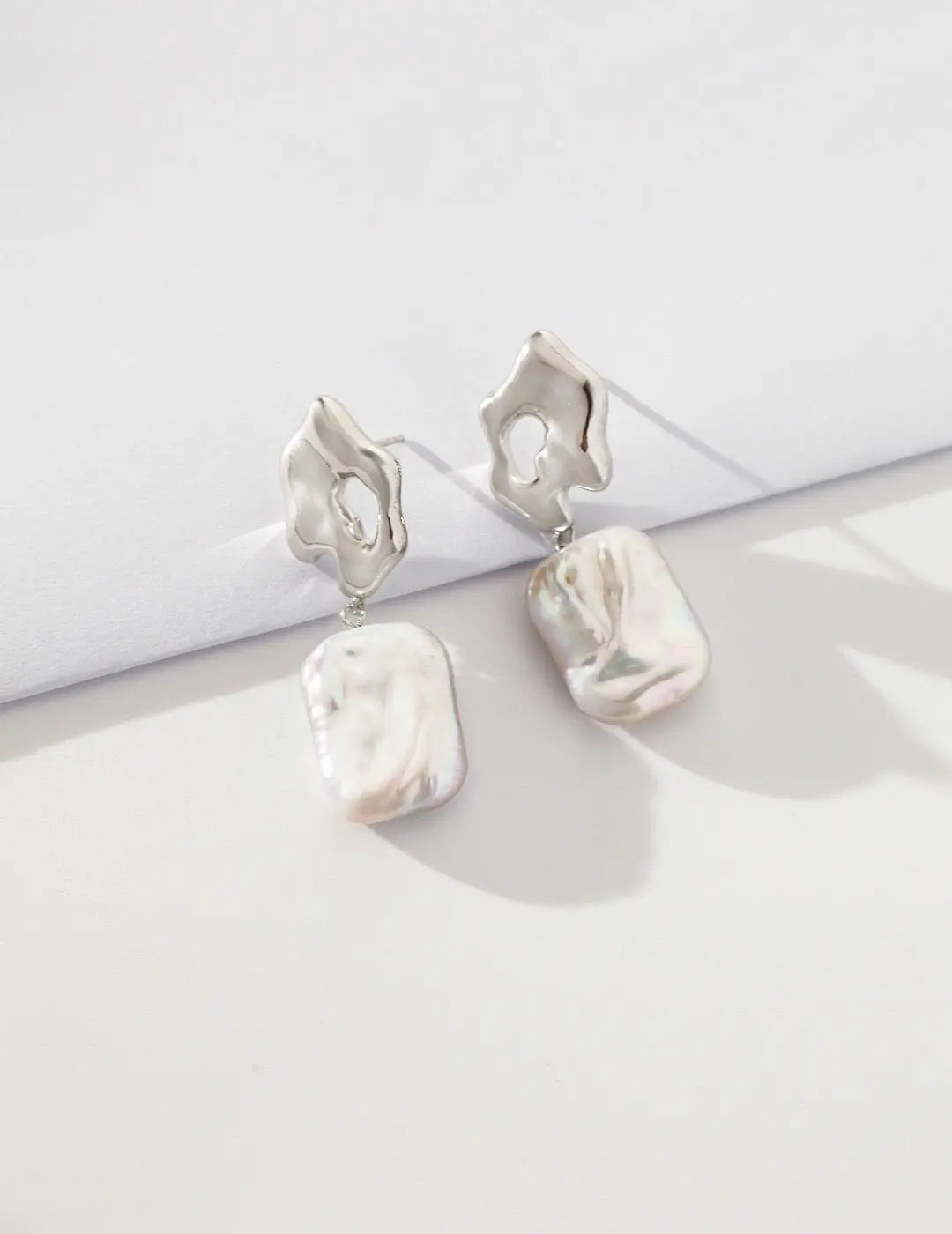 Simplicity Rectangle Baroque Pearl Earrings - Memoriex