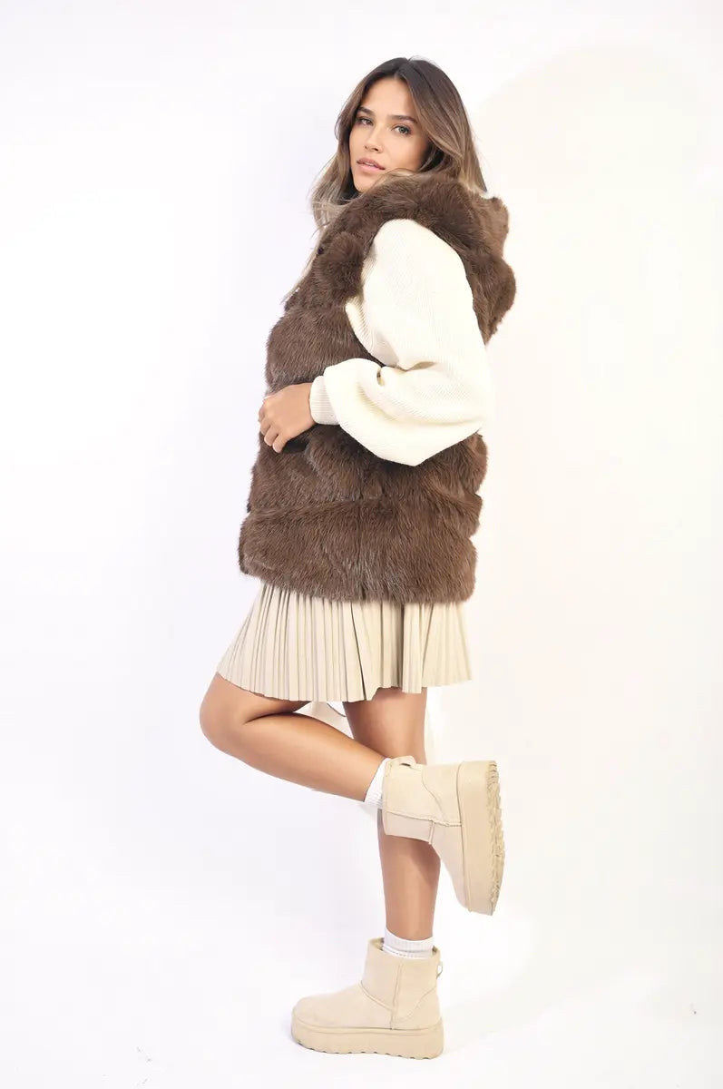 Sleeveless Faux Fur Jacket-2