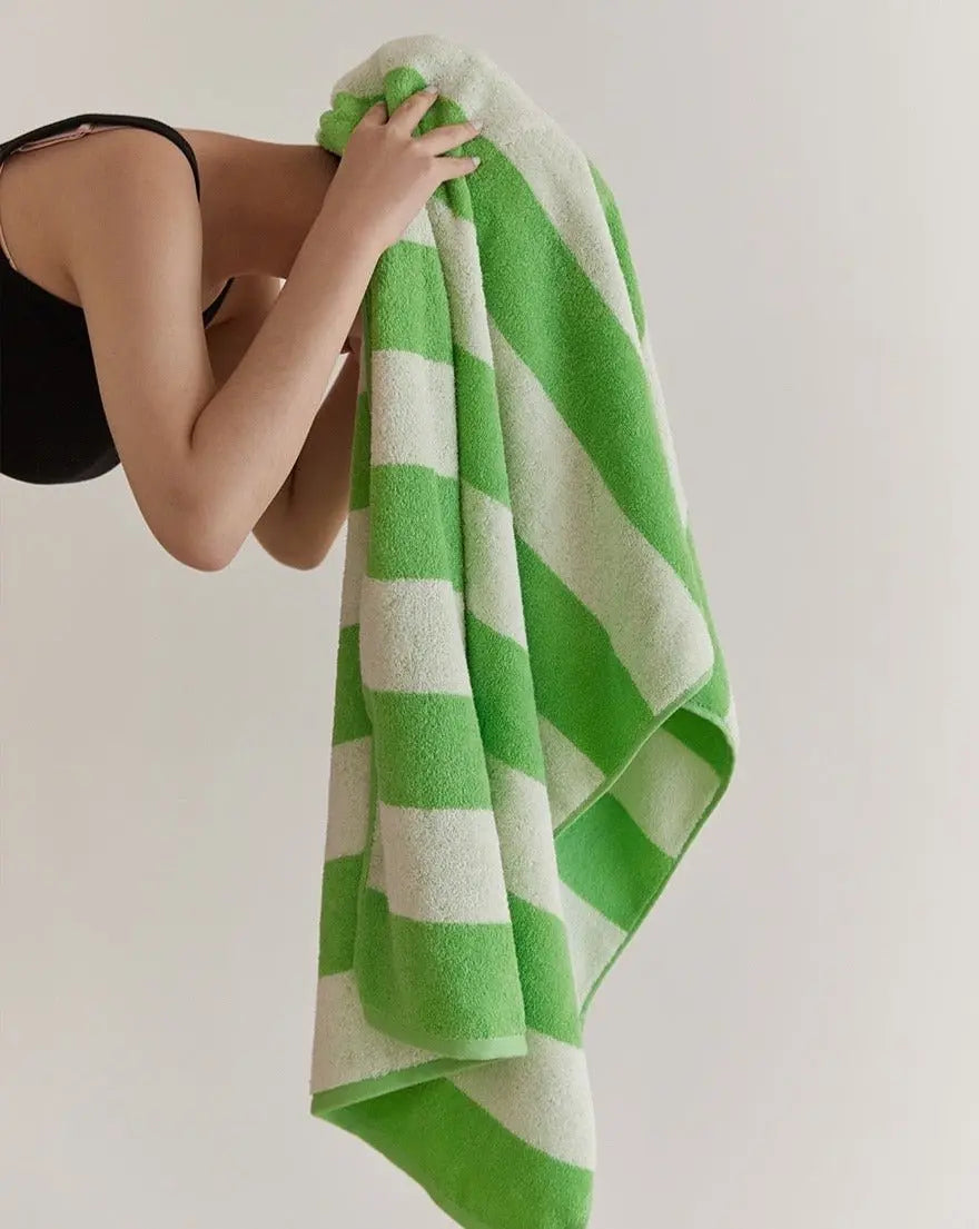 Soft and Absorbent Stripe Bath Towel – 100% Organic Combed Cotton-1