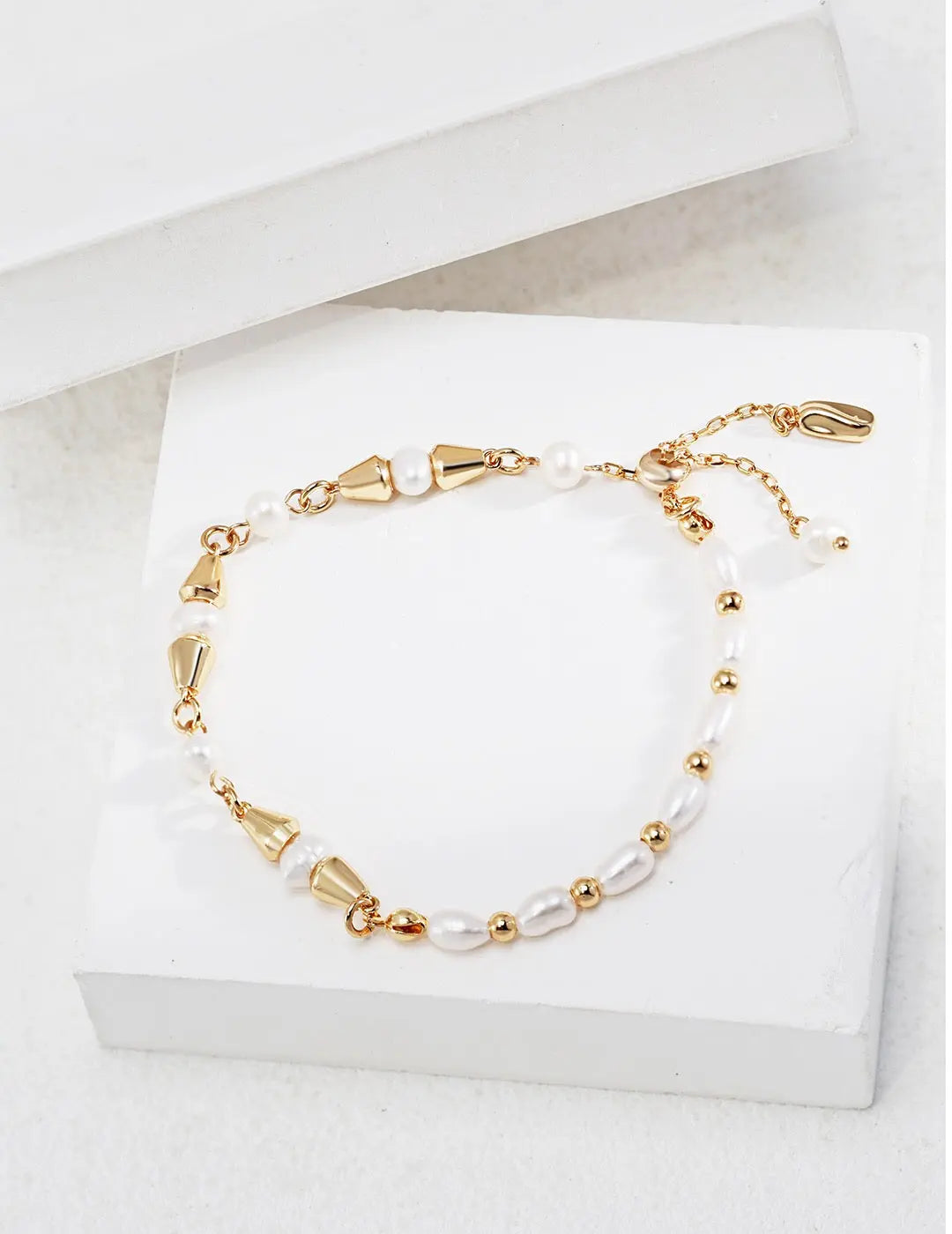 Spliced Irregular Pearl Bracelet-0