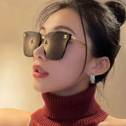 Square frame internet famous women's sunglasses with UV protection for street photography, slimming sunglasses - Memoriex 