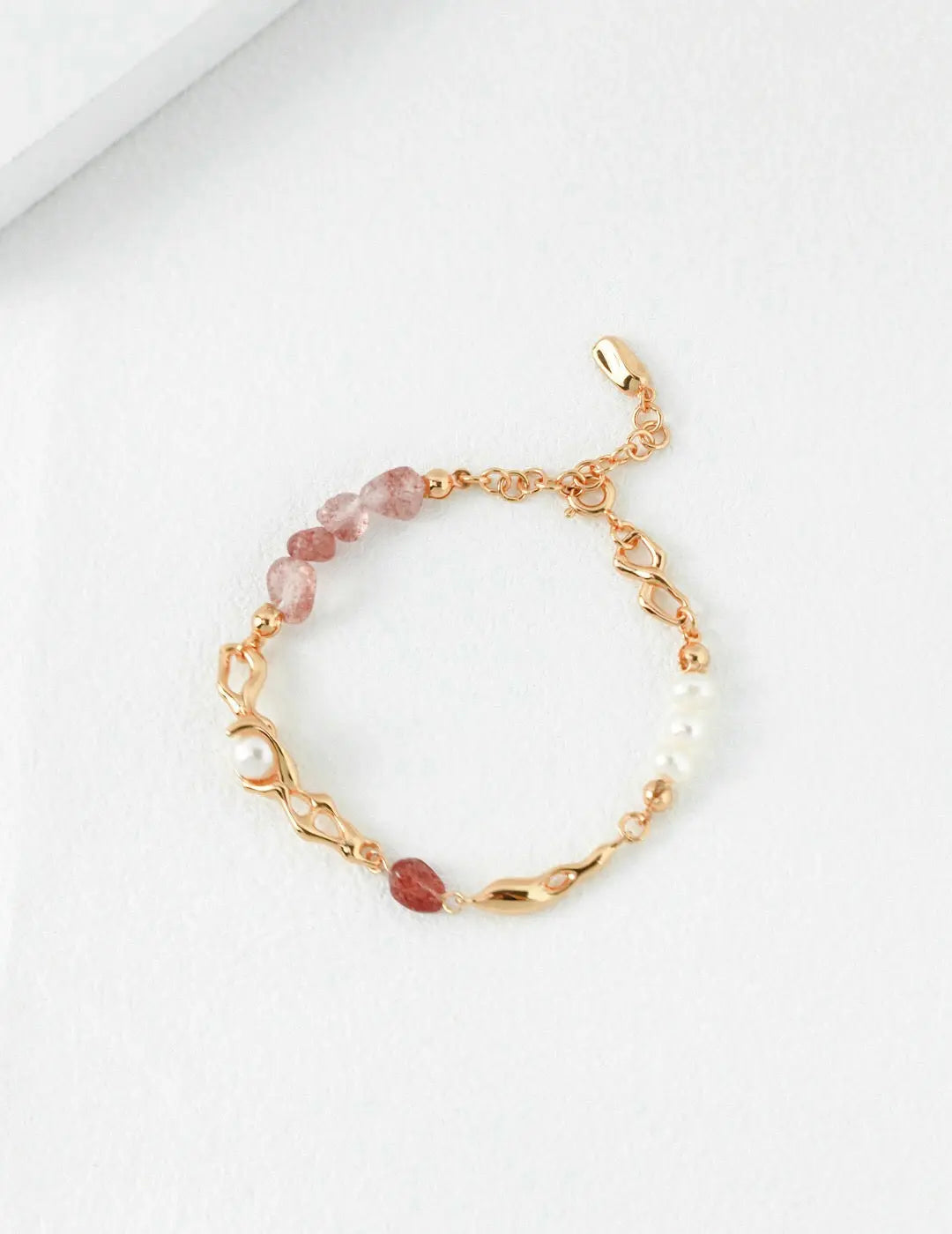 Strawberry Crystal Pearl Bracelet-2