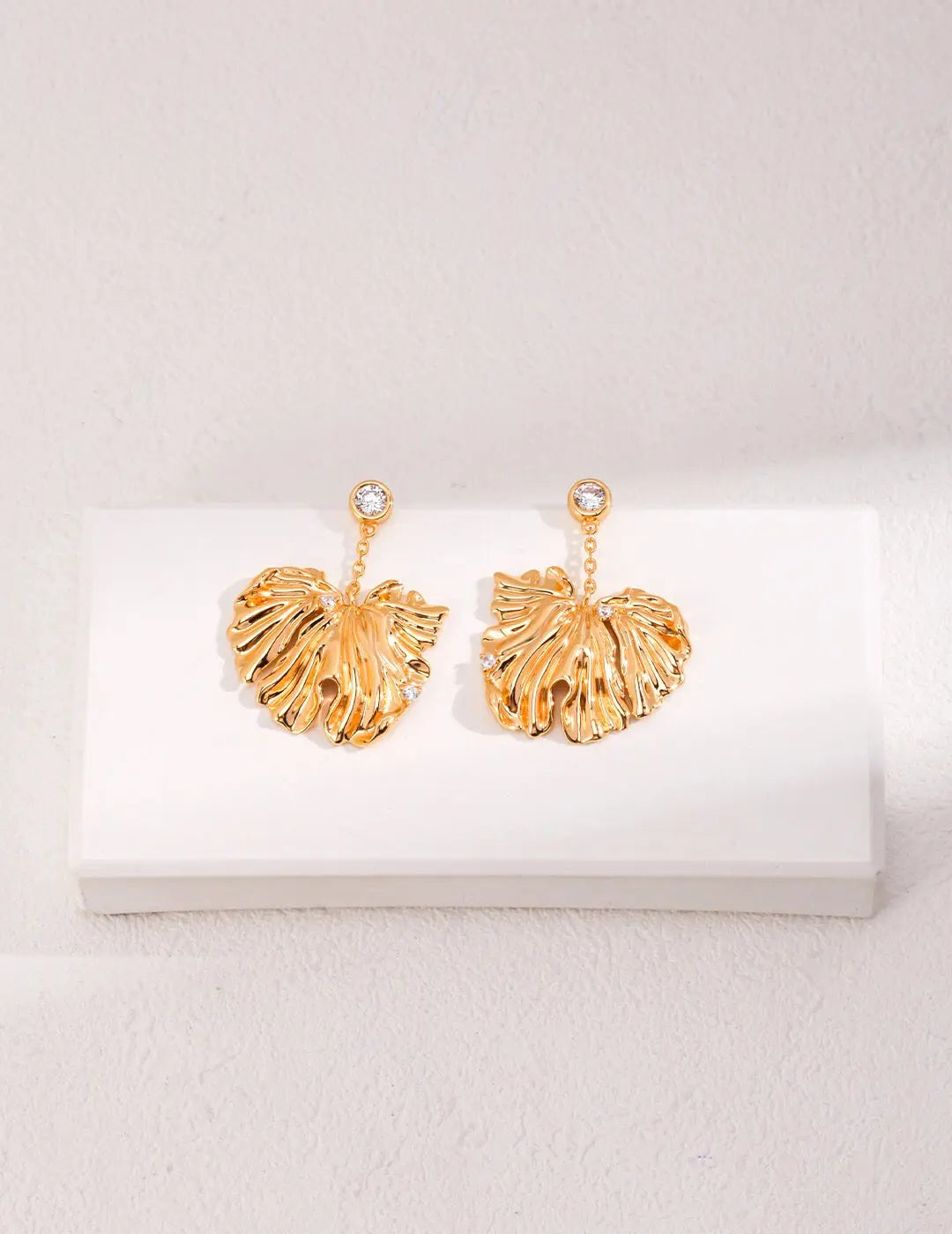 Stylish Leave Style Zircon Earrings-0