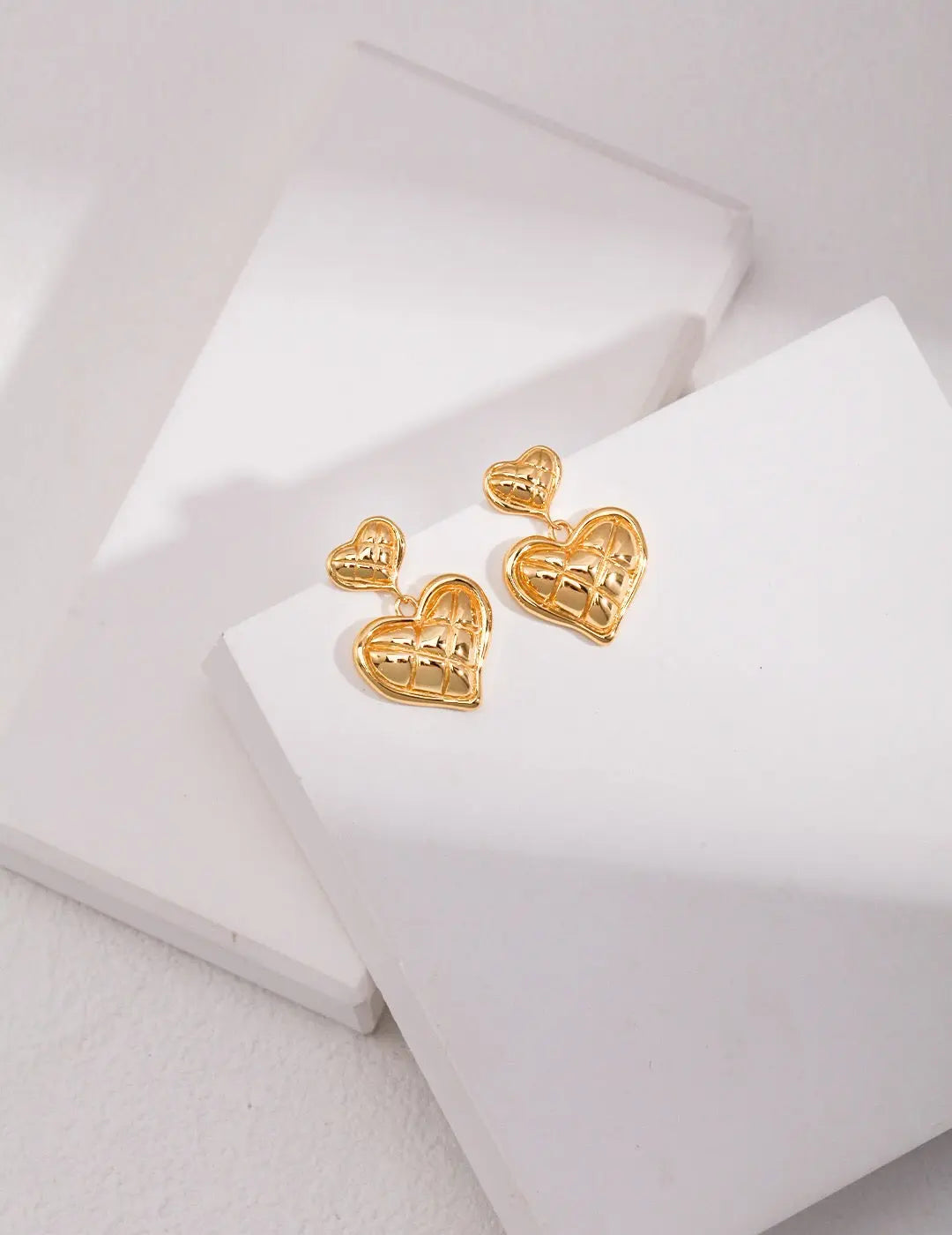 Sweet Heart Earrings-1