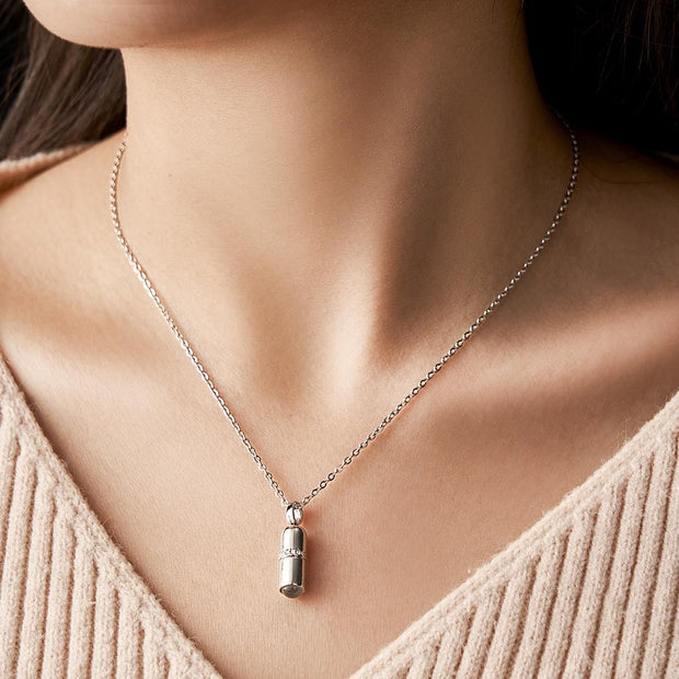 Personalised Photo Projection Necklace | Unique Pill Pendant | Sentimental Gift for Mum - Memoriex