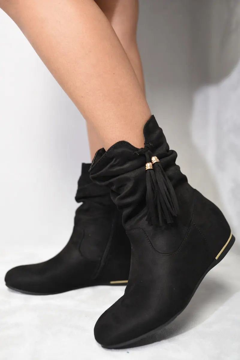 Tassle Detail Rouched Ankle Boots - Memoriex 