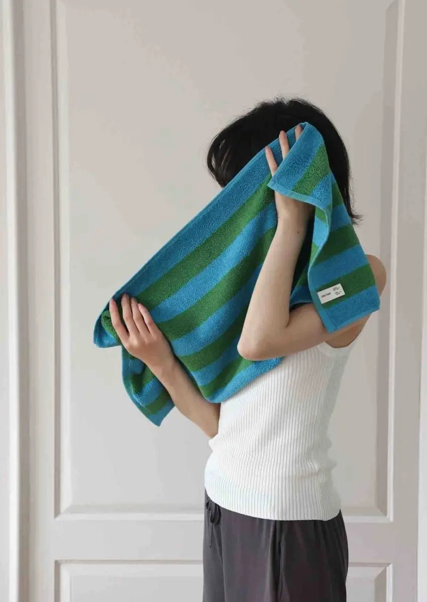 Ultra Soft Absorbent Retro Stripe Bath Towel - 100% Organic Premium Combed Cotton-2