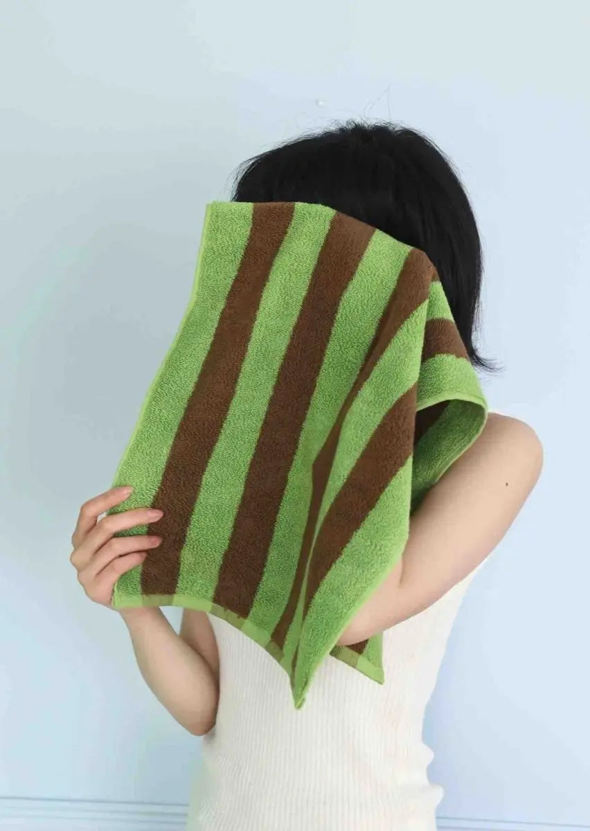 Ultra Soft Absorbent Retro Stripe Bath Towel - 100% Organic Premium Combed Cotton-3