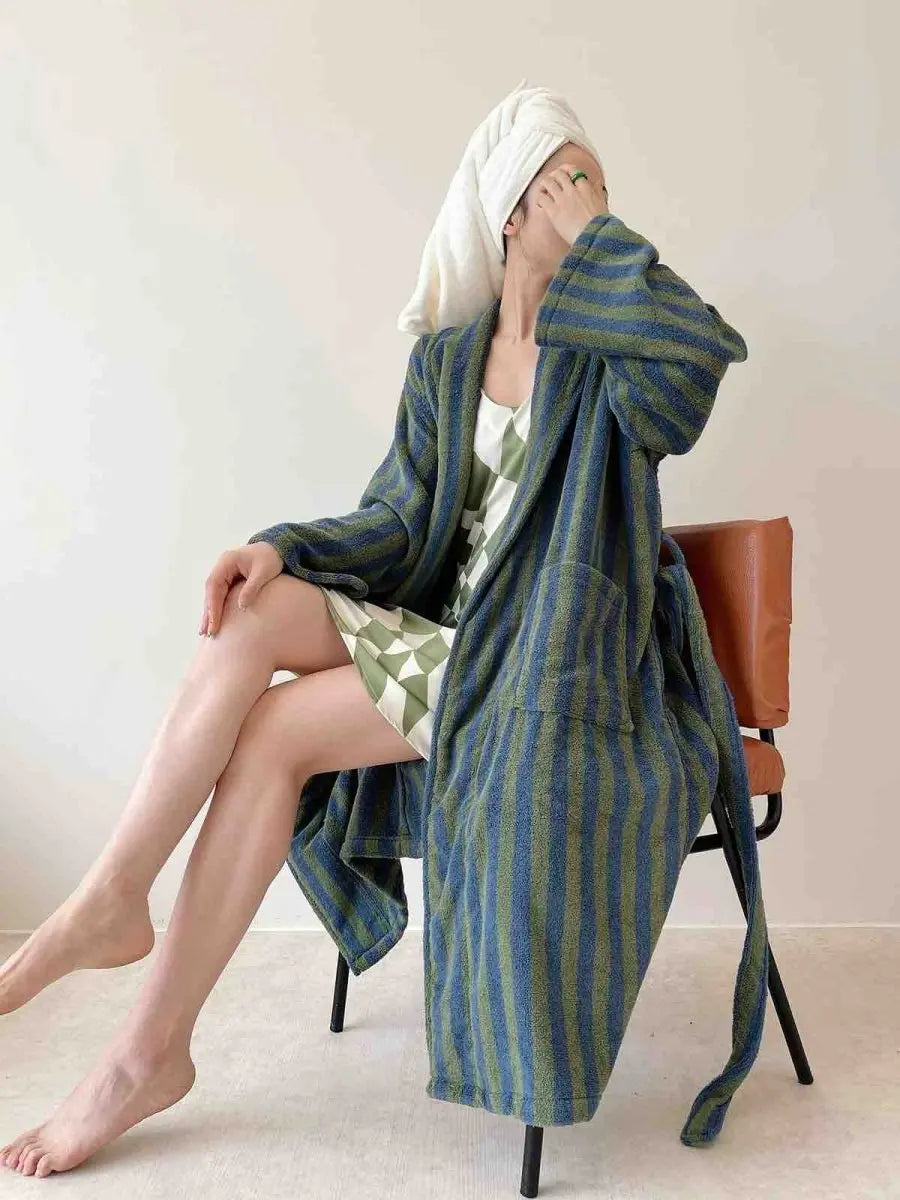 Ultra Soft Retro Stripe Bathrobe - 100% Organic Long-stapled Cotton - Memoriex 