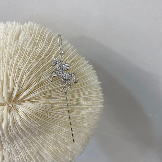 Unicorn Copper Micro inlaid with Haoshi Piercing Ear Needles Surrounding Ear Bones Diagonal Earrings - Memoriex 