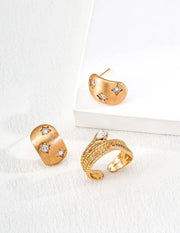 Vintage Leaf Zircon Ring-3