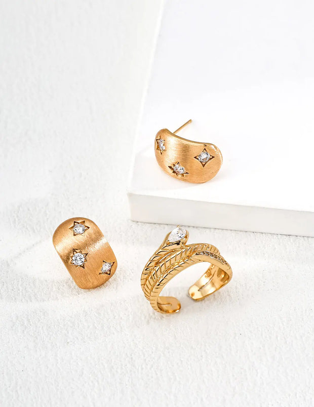 Vintage Leaf Zircon Ring-3