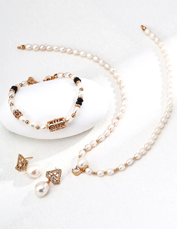 Vintage Pearl Zircon Earrings-3