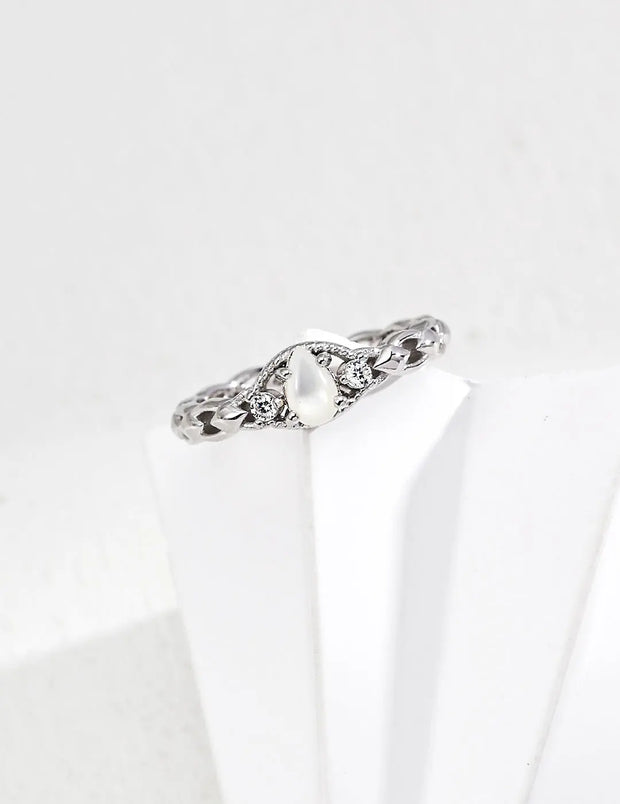 Vintage Zircon Lapis Lazuli / Mother-of-Pearl Ring-2