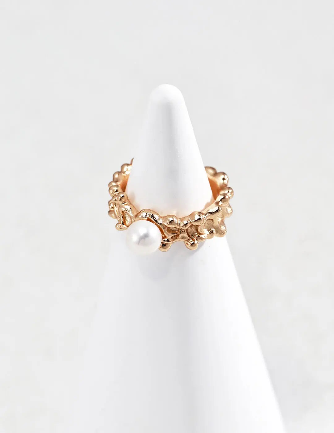 Wave Design Pearl Ring-1