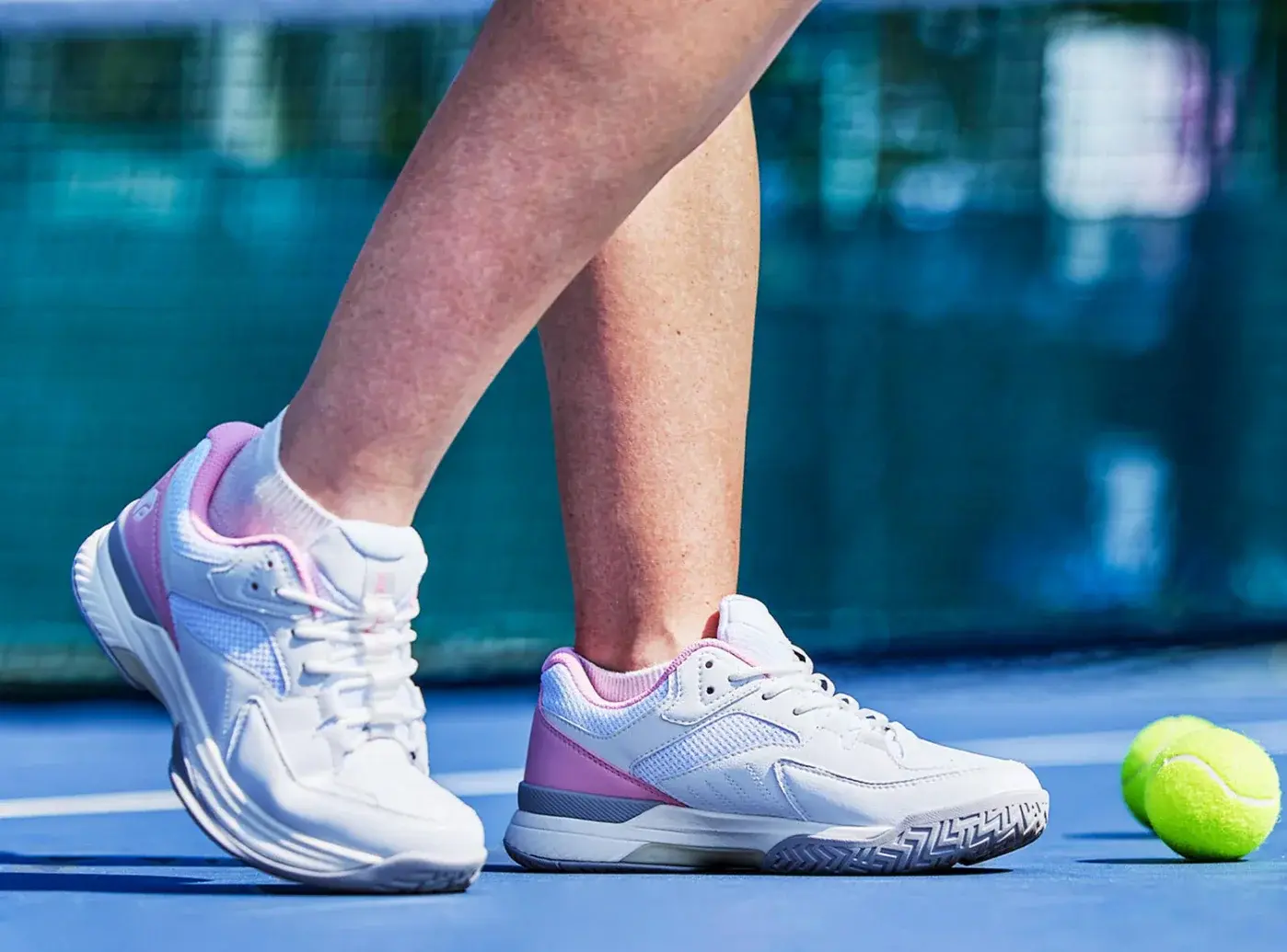  Women's Court Tennis Amadeus V1-1