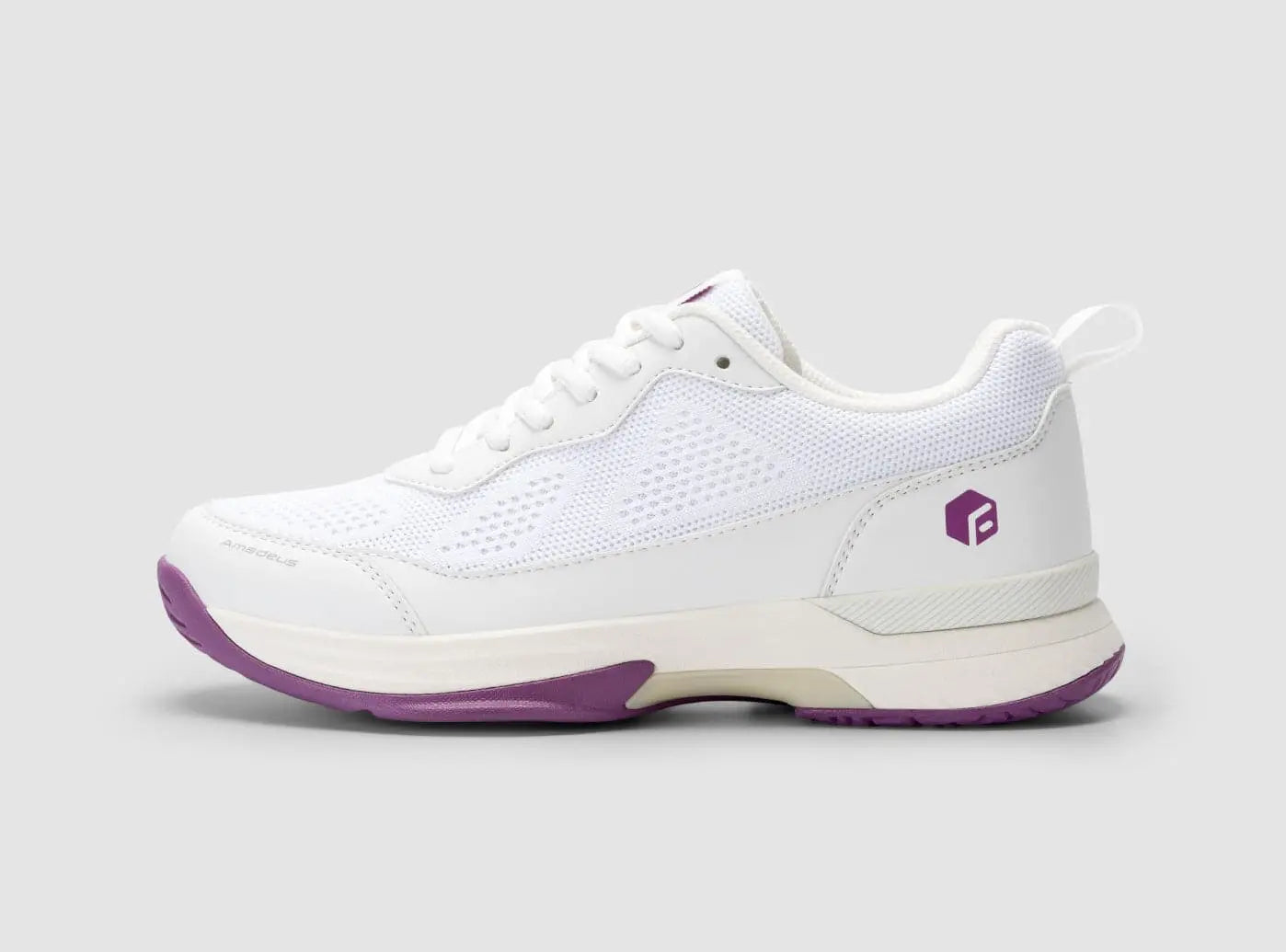  Women's Court Tennis Amadeus V2-0