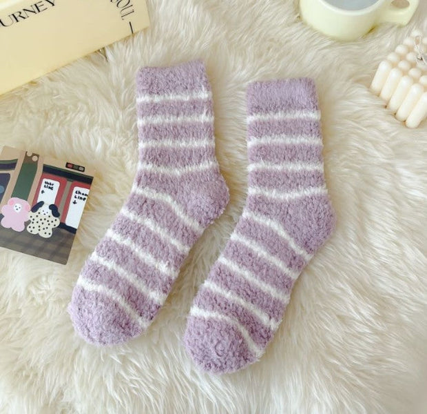 Women's Striped Socks Extra Thick No Hair Shedding Coral Fleece Socks - Memoriex 