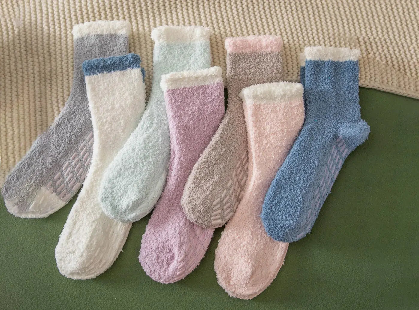  Women's Sure Foot Indoor Cozy Socks V3, 3-Pair Pack-2