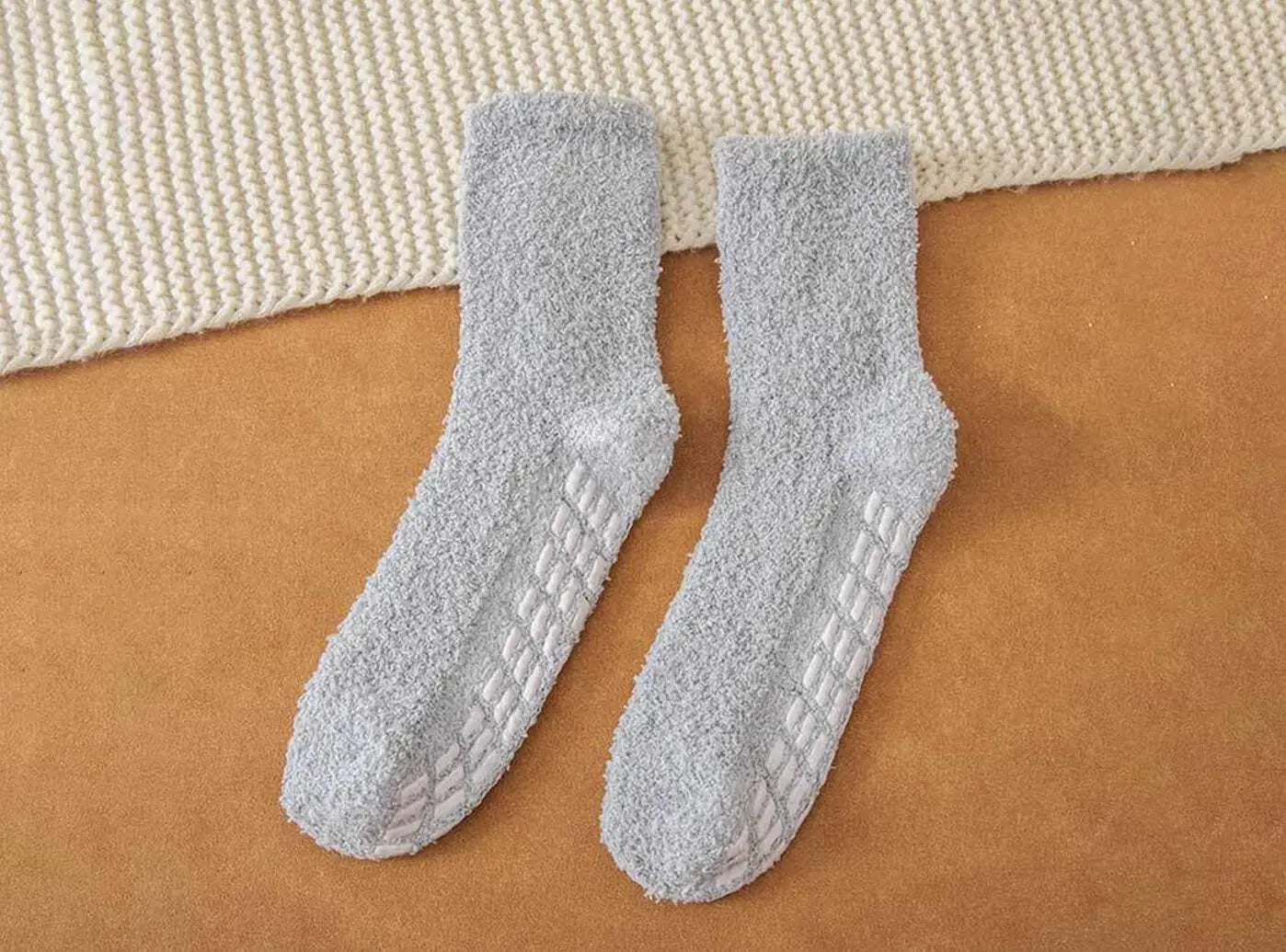 Women's Sure Foot Indoor Cozy Socks V4, 3-Pair Pack-1