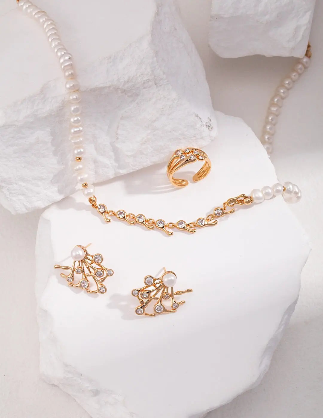 Zircon Chain Splice Natural Pearl Necklace - Memoriex