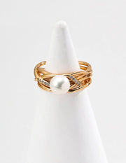 Zircon Interwoven Lines Ring-1