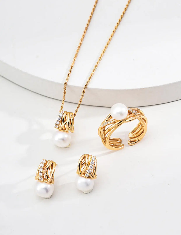 Zircon Interwoven Lines Ring-3