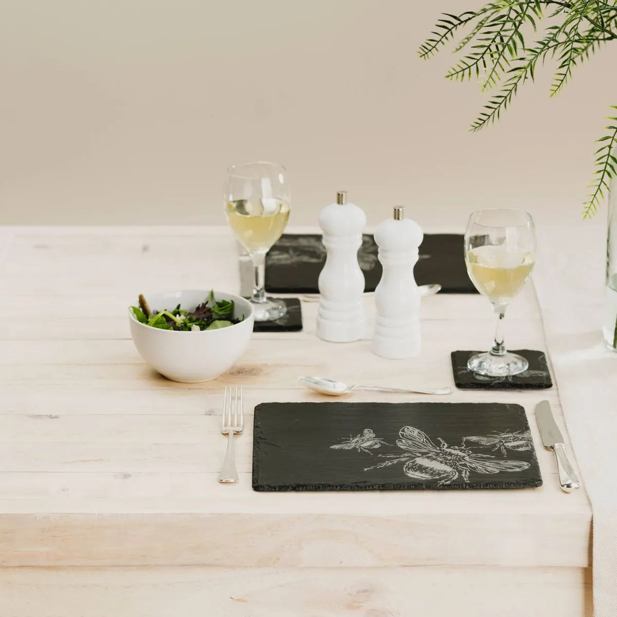 2 Bee Slate Place Mats-1