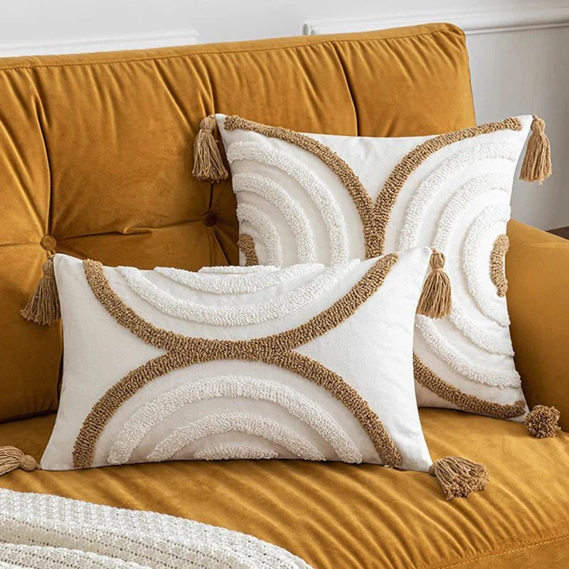 Geometric Tasseled Pillow Case-4