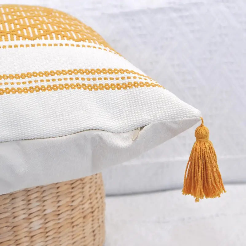 Woven Jacquard Tassel Cushion Cover-2