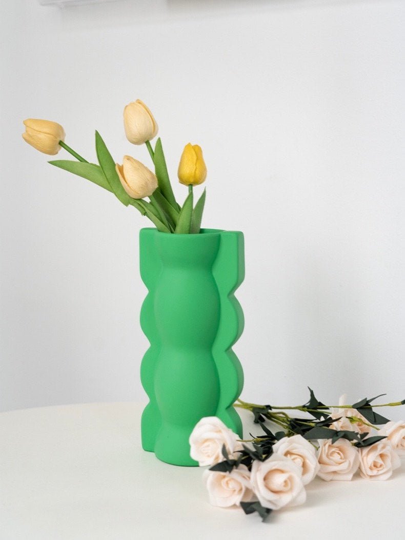 Handmade Memphis Geometric Green Ceramic Vase, Decorative Flower Vessel-4