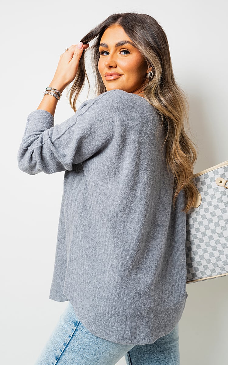 V-neck Chunky Knitted Jumper-8