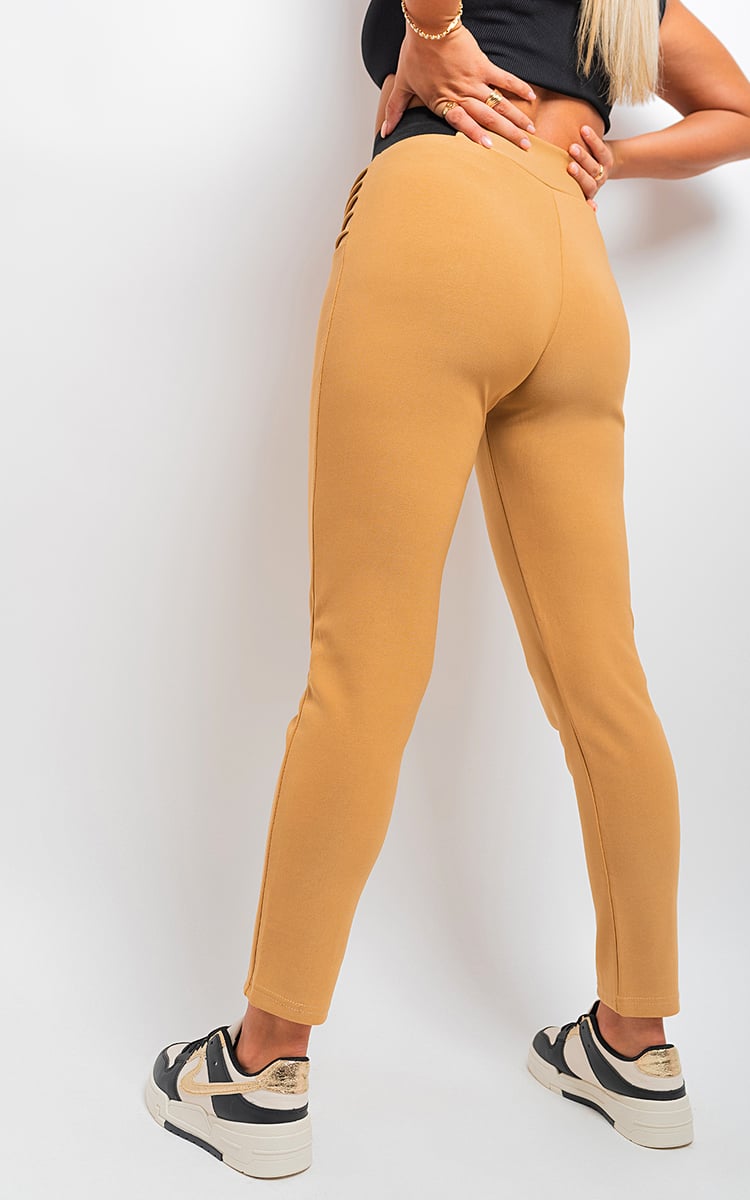 Elastic Waist Button Detail Leggings-0