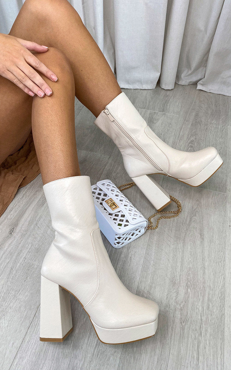 Block Heel Ankle Boots  with Zip Detail-3