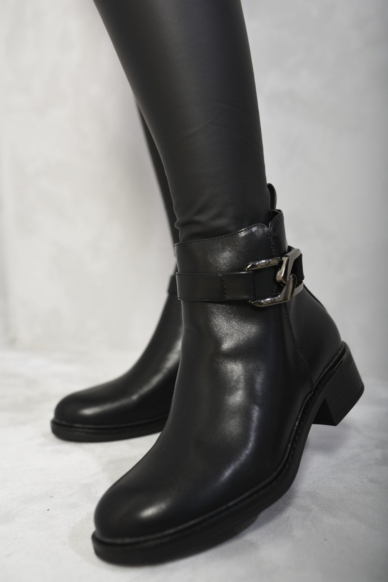 Buckle Side Zipper Closure Ankle Boots-2