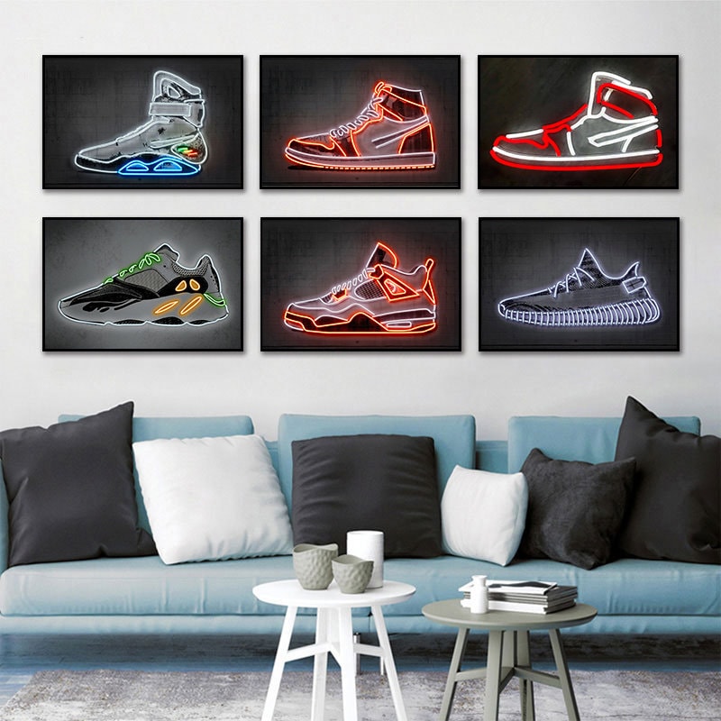 Poster Sneaker Basketballschuhe Neon leuchtend als Deko Print ohne Rahmen-0