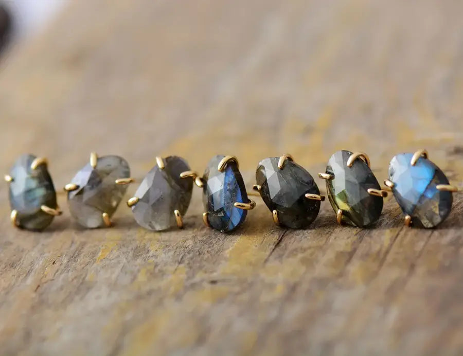 Labradorite Stud Earrings-3