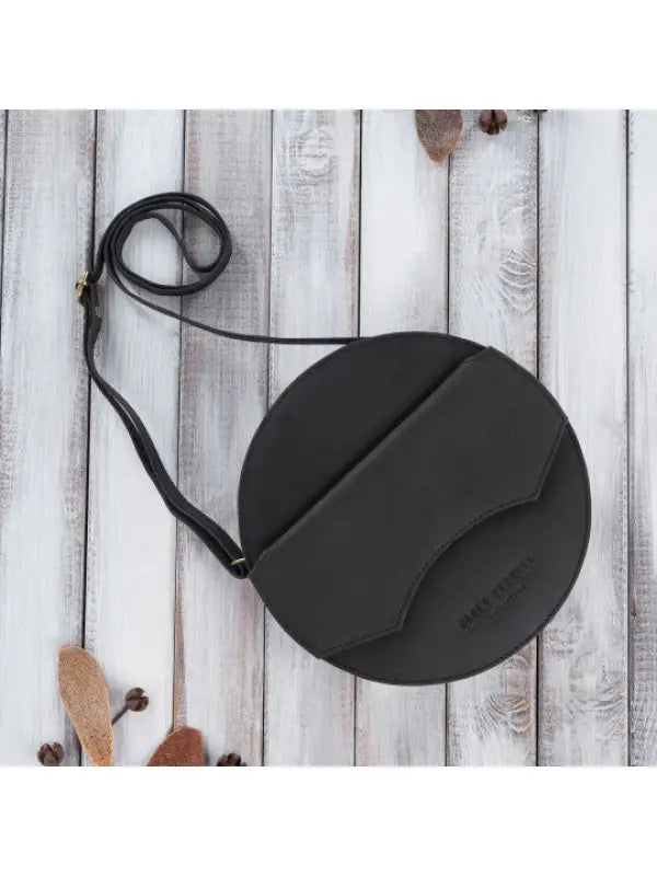 Round Leather Handbag-7