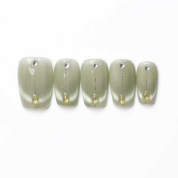 Shine Muscat Press-On Nails-0
