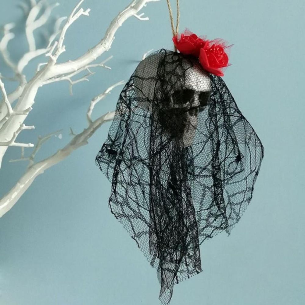 Halloween Skull Hanging Ornaments Foam Skull Bride Clothes Bone Head Scene Layout Props Home Decorations Festival Party Supplies