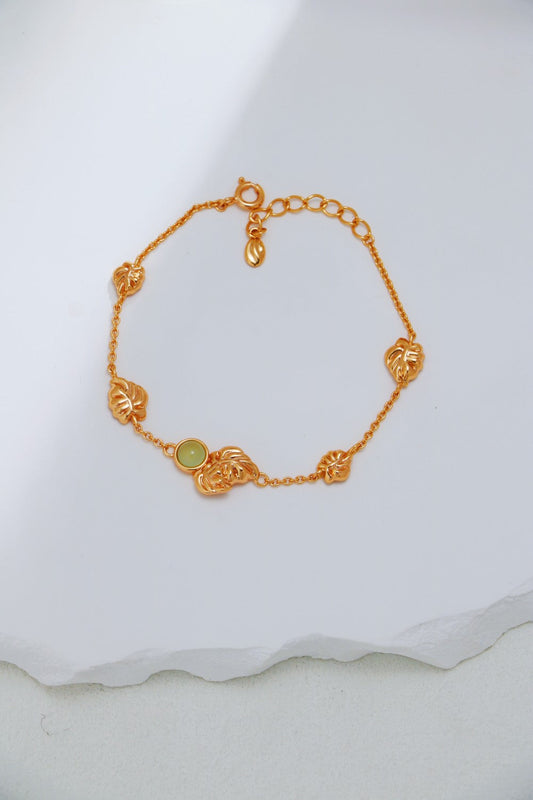 Leaf-Shaped Chalcedony Bracelet-0