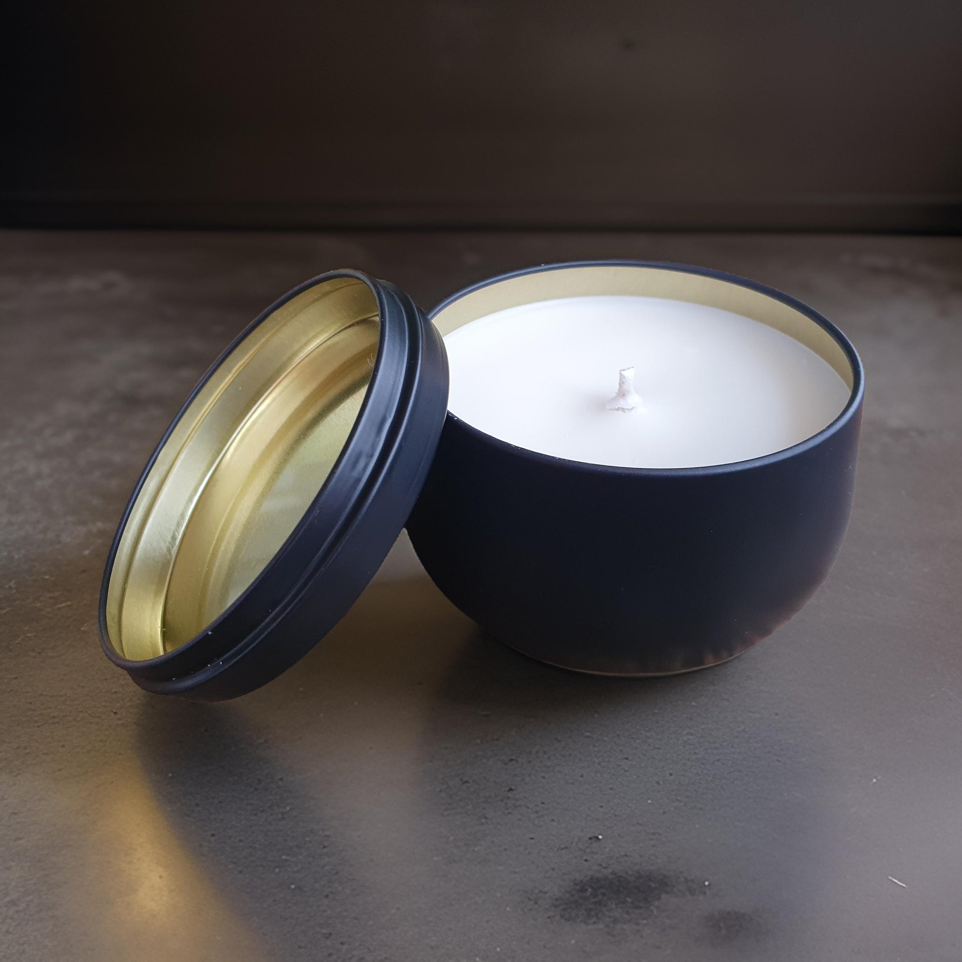 Tomato Vine Scented Candle-4